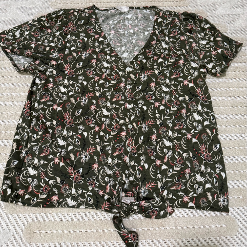Floral V-Neck Short Sleeve Top - Olive, White & Pink